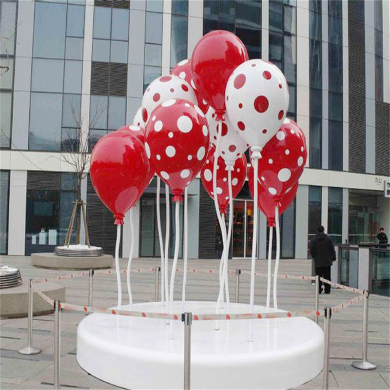 玻璃钢大型仿真热气球雕塑商场景区美陈展览户外装饰糖果礼盒摆件